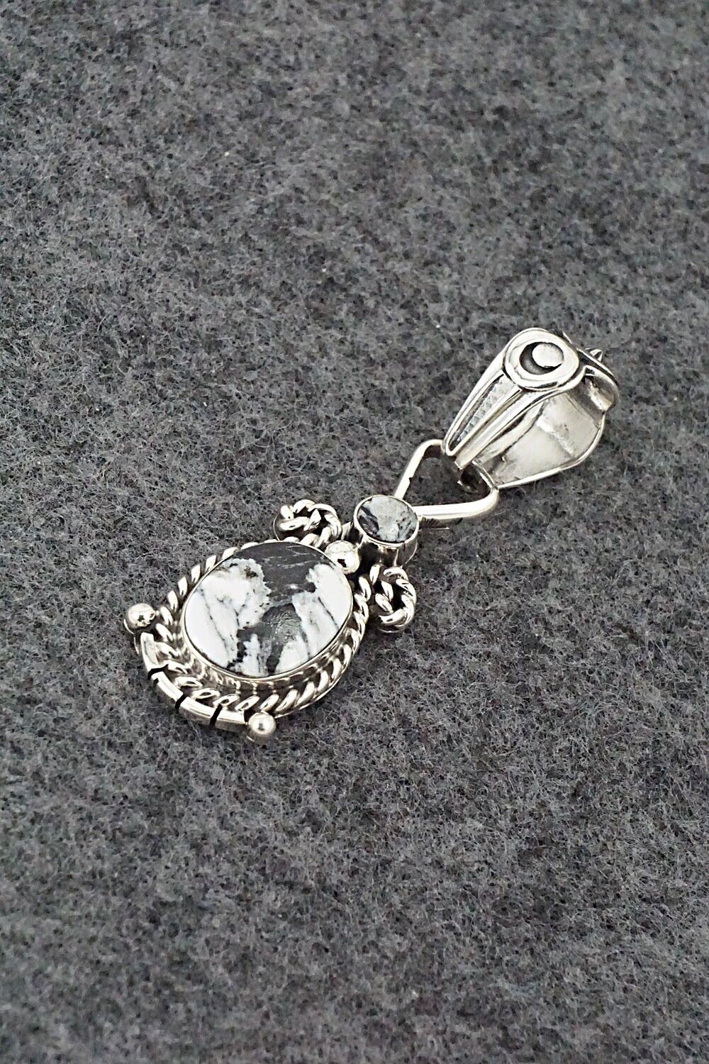 White Buffalo & Sterling Silver Pendant - Franklin Johnson