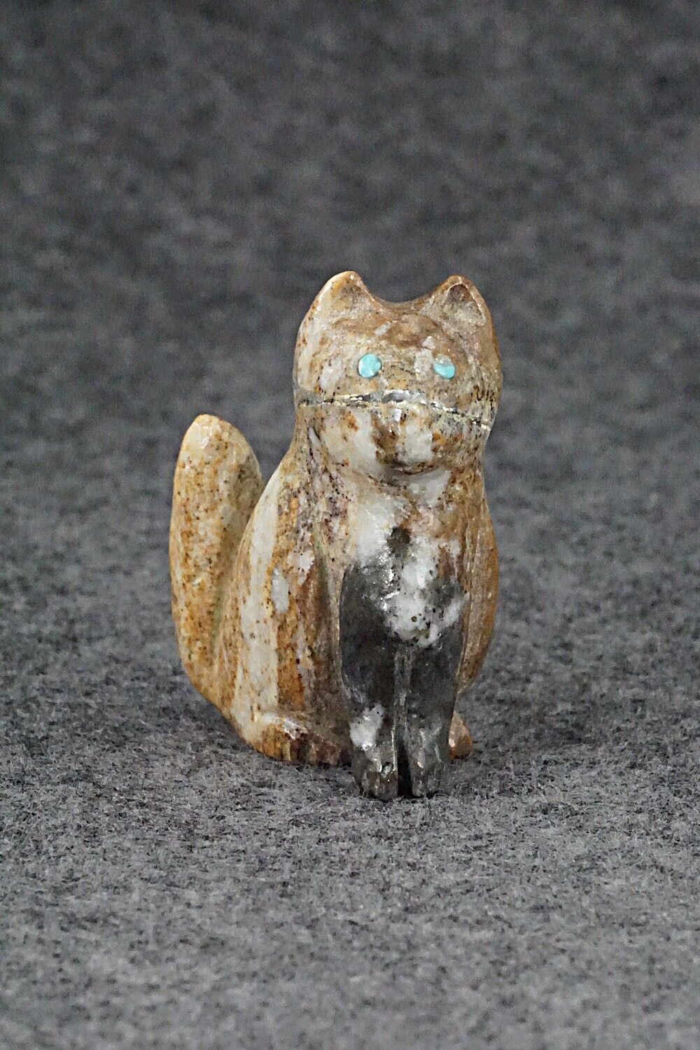 Wolf Zuni Fetish Carving - Jonas Hustito