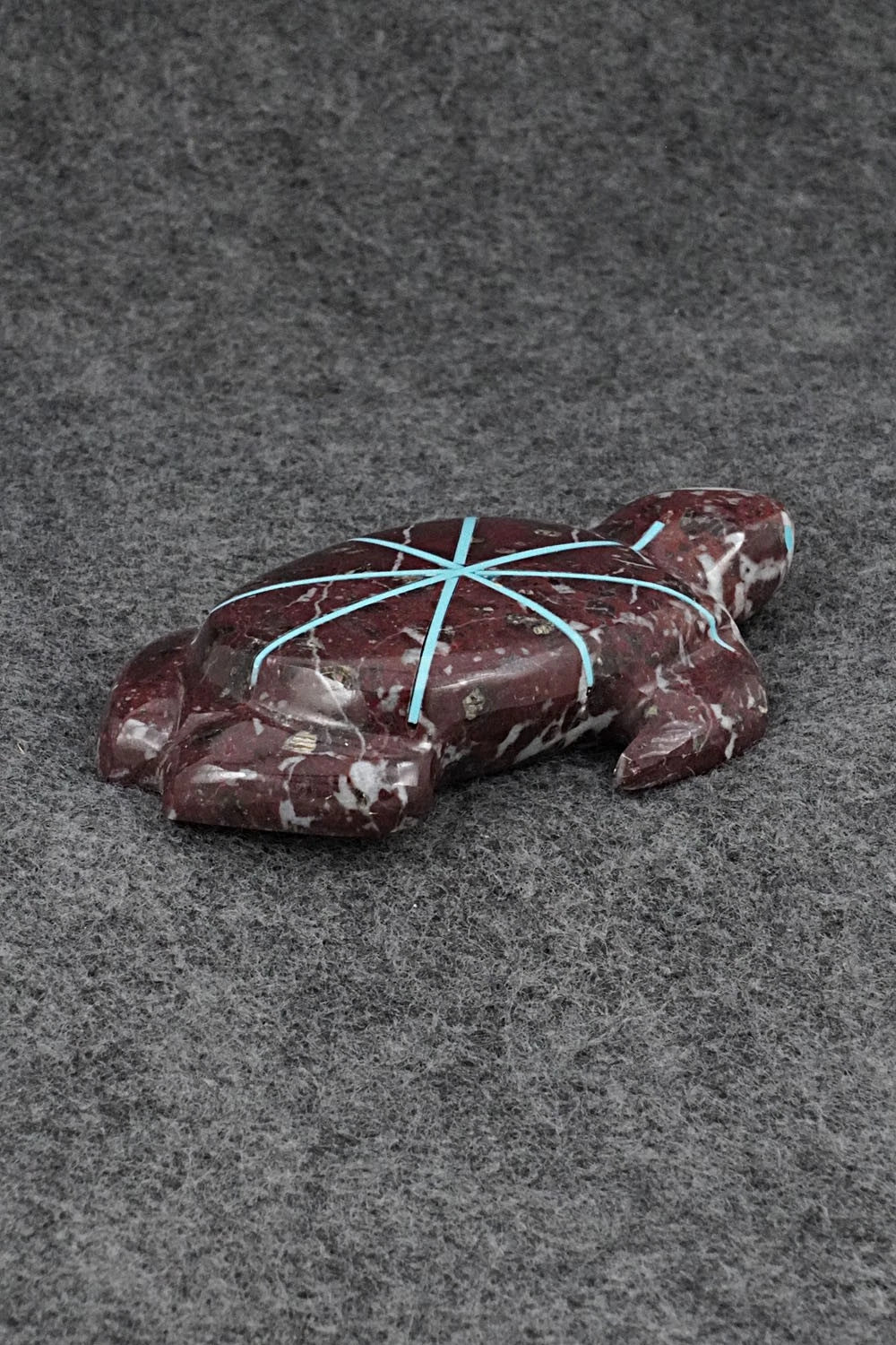 Turtle Zuni Fetish Carving - Kenric Laiwakete