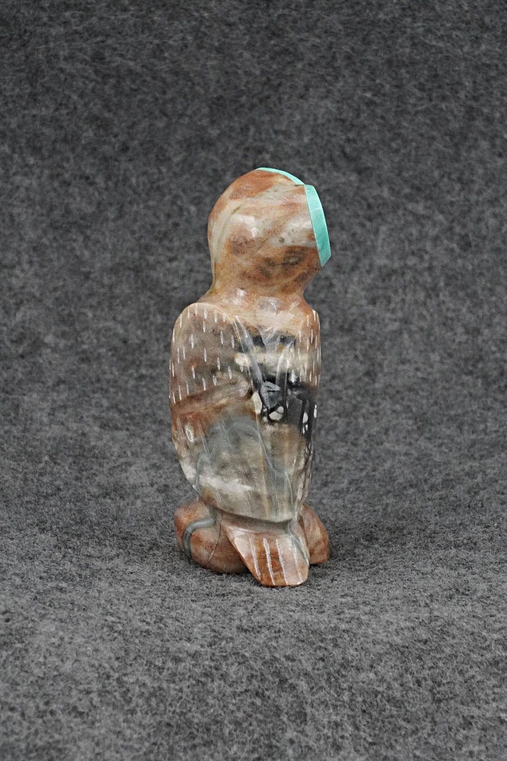 Owl Zuni Fetish Carving - Enrike Leekya