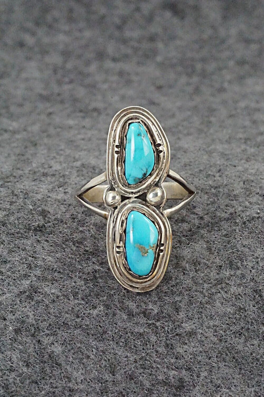 Turquoise & Sterling Silver Ring - Navajo - Size 9