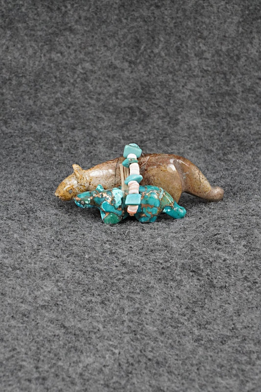 Mountain Lion Zuni Fetish Carving - Daisy Rose Leonard