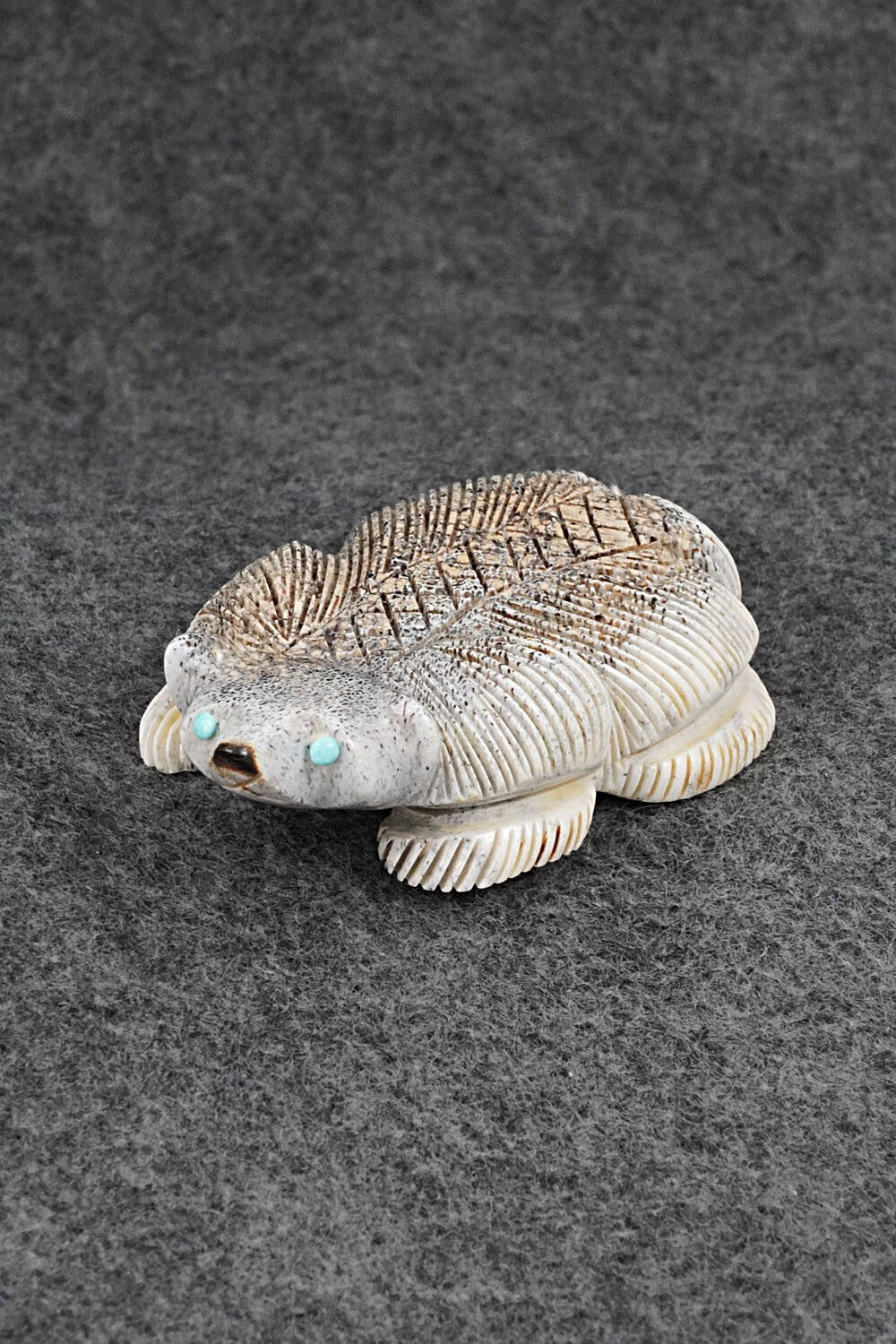 Badger Zuni Fetish Carving - Claudia Peina