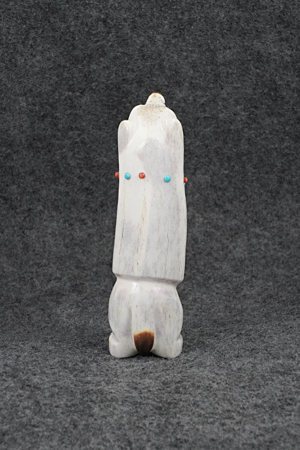 Bear Zuni Fetish Carving - Claudia Peina