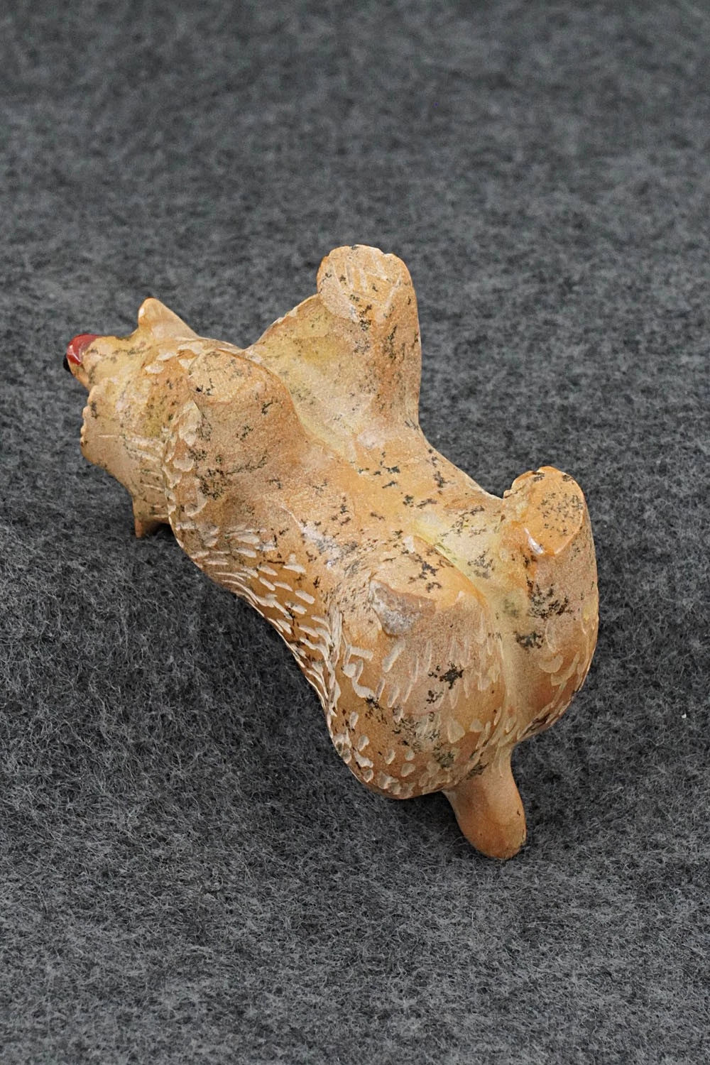 Bobcat Zuni Fetish Carving - Freddie Leekya