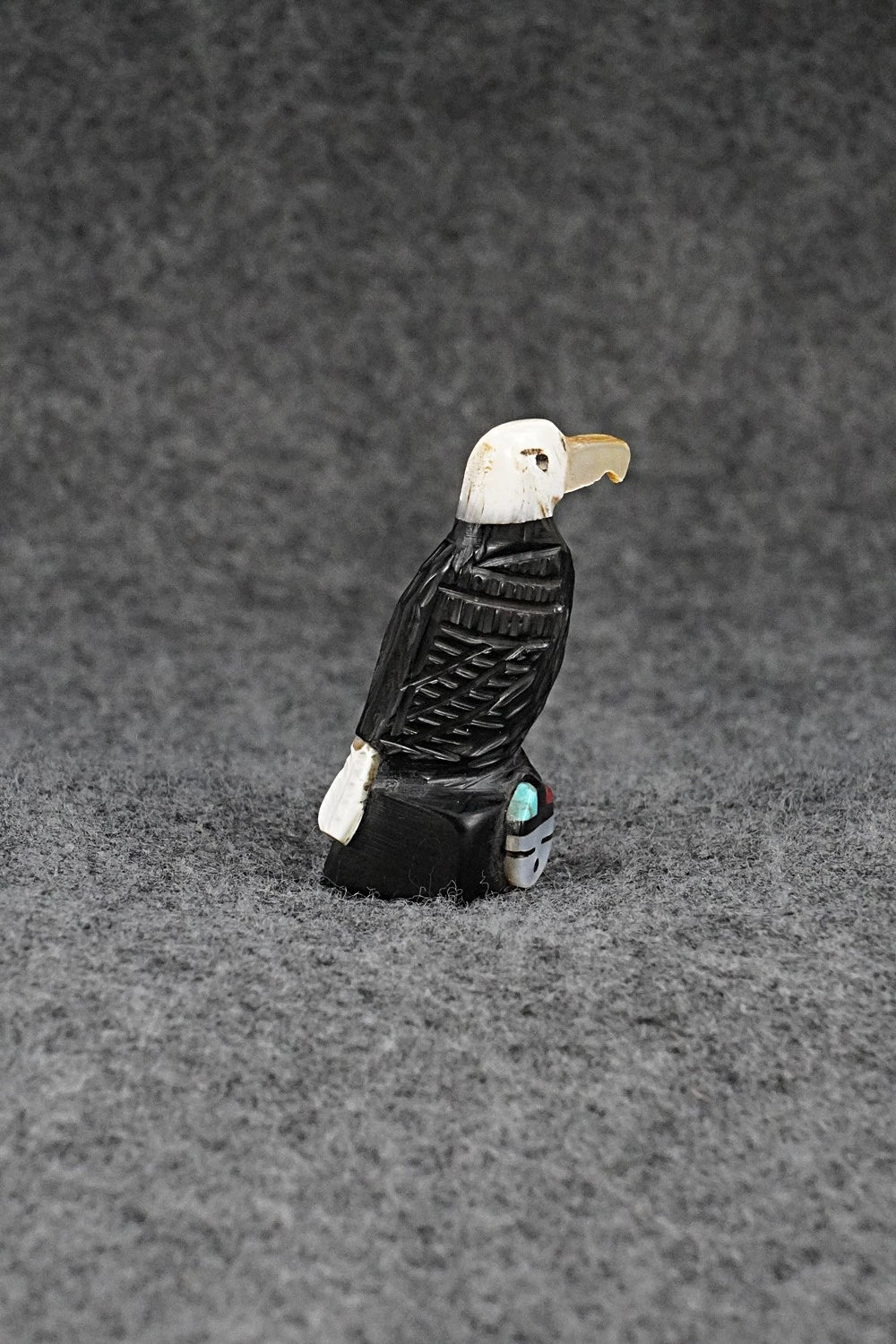 Bald Eagle Zuni Fetish Carving - Darrin Boone