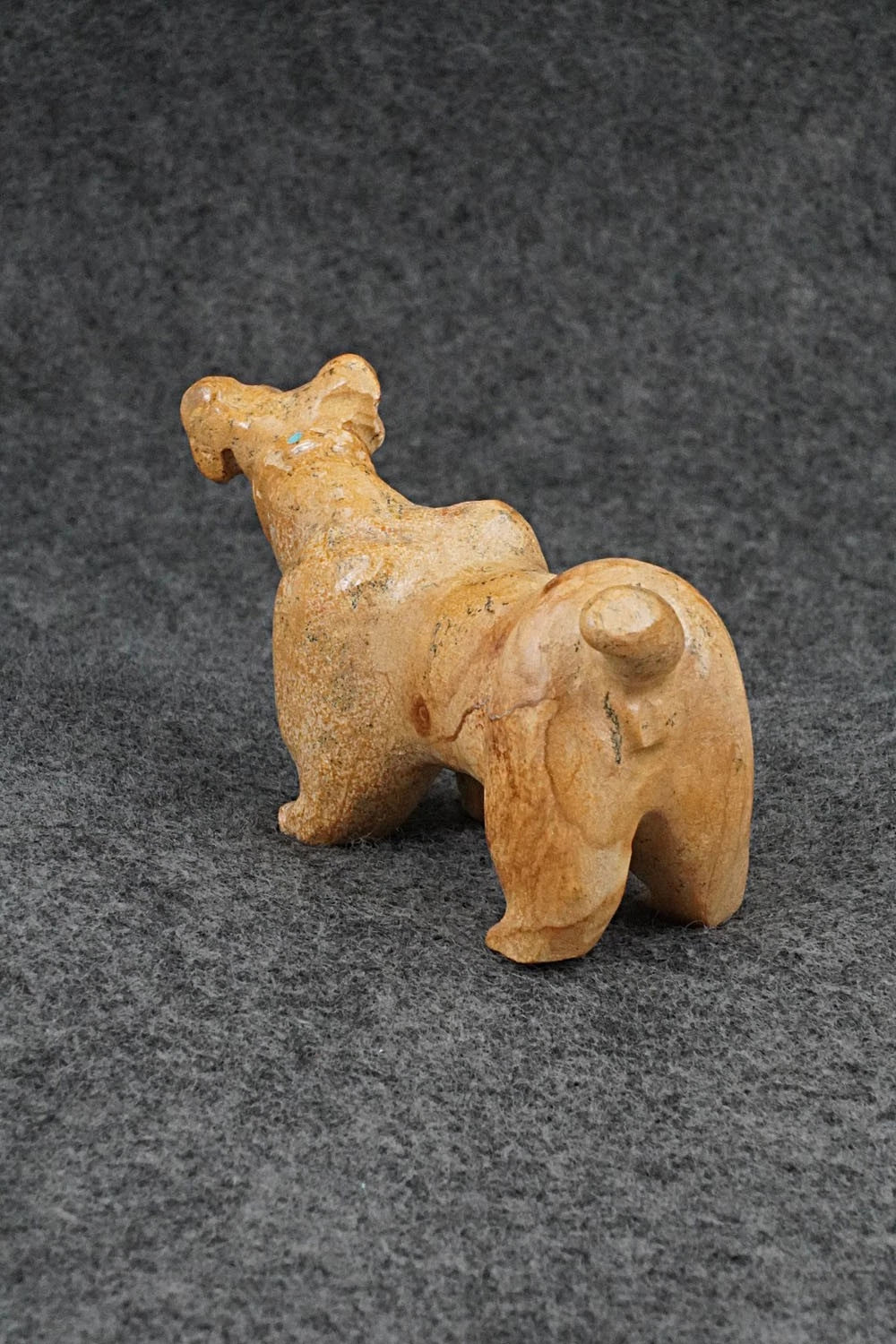 Dog Zuni Fetish Carving - Freddie Leekya