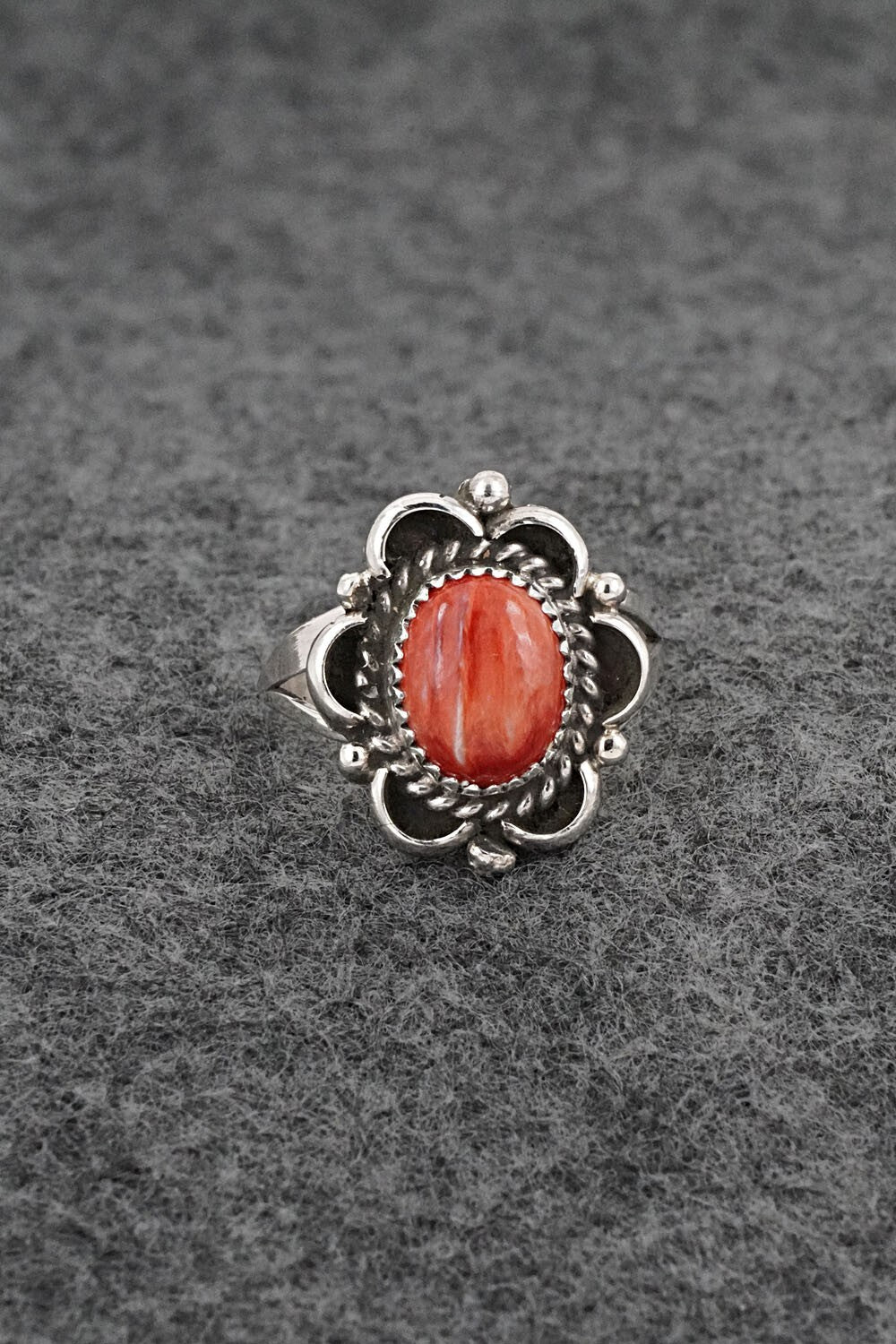 Spiny Oyster & Sterling Silver Ring - Frieda Martinez - Size 7