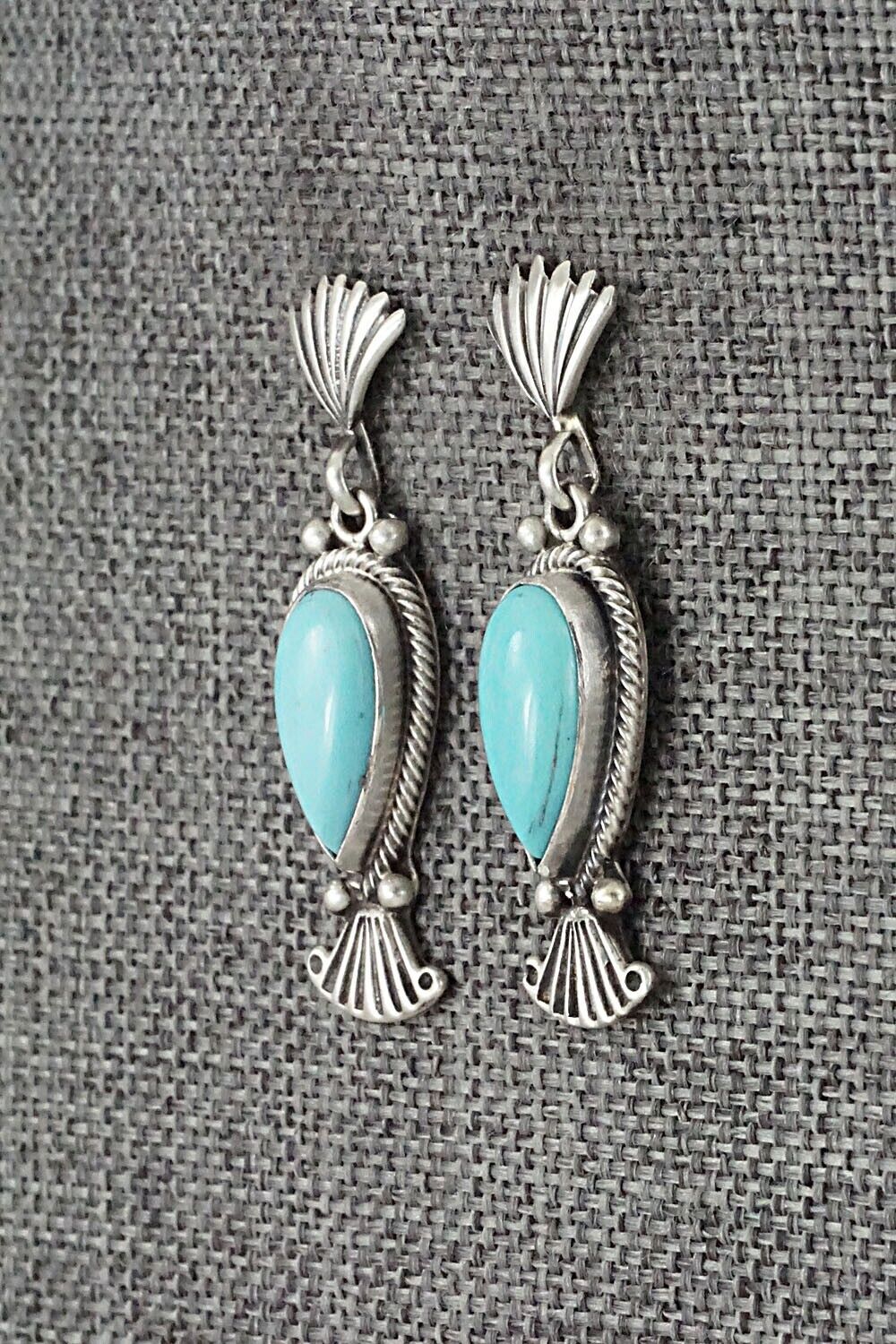 Turquoise & Sterling Silver Earrings - Verley Betone