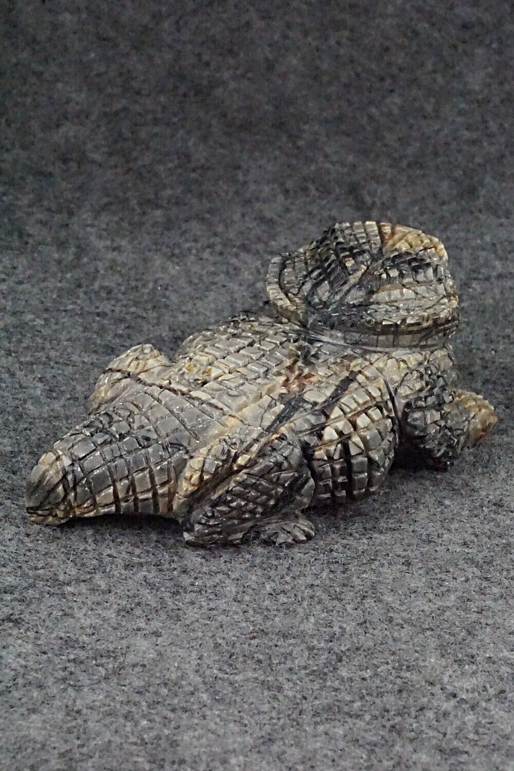 Horned Toad Zuni Fetish Carving - Tony Mackel