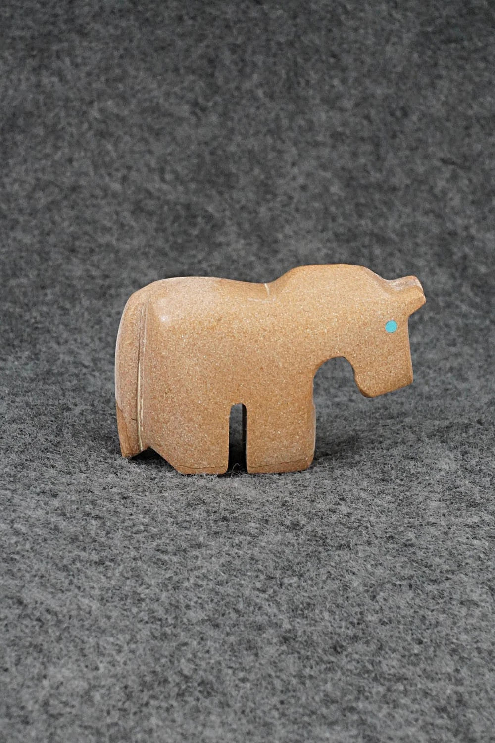 Horse Zuni Fetish Carving - Bernard Laiwakete