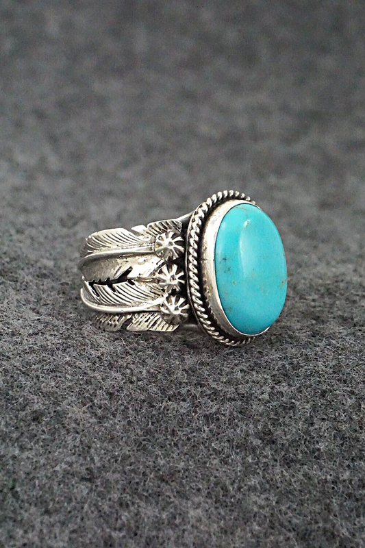 Turquoise & Sterling Silver Ring - Bobby Platero - Size 7.5