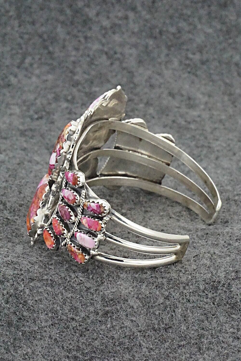 Spiny Oyster & Sterling Silver Bracelet - Zeita Begay