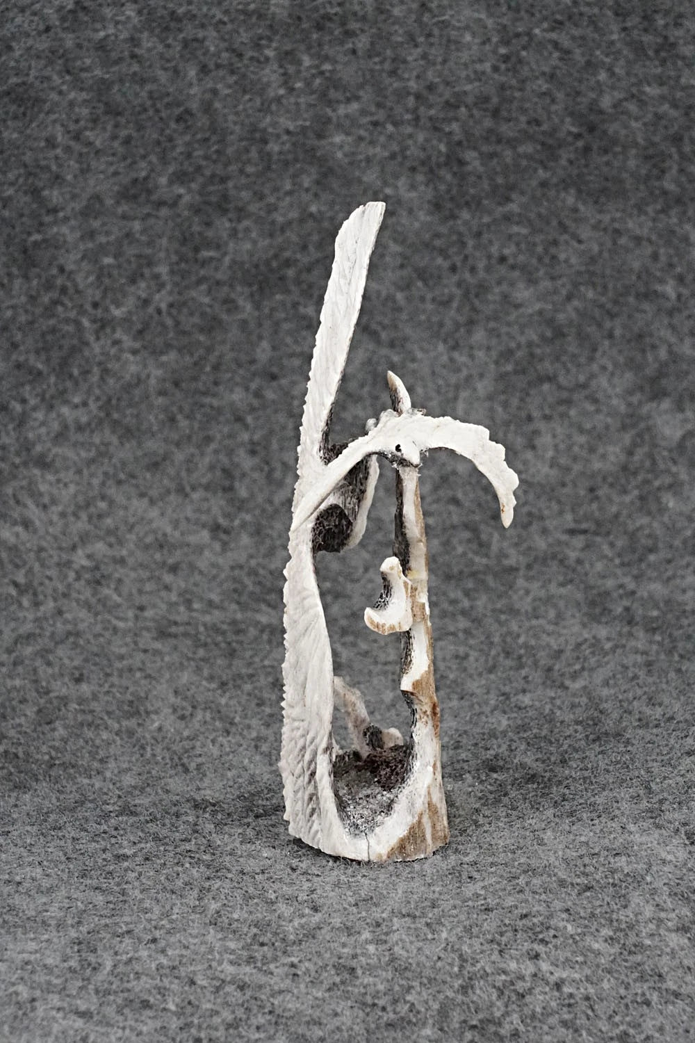 Eagle Zuni Fetish Carving - Ruben Najera