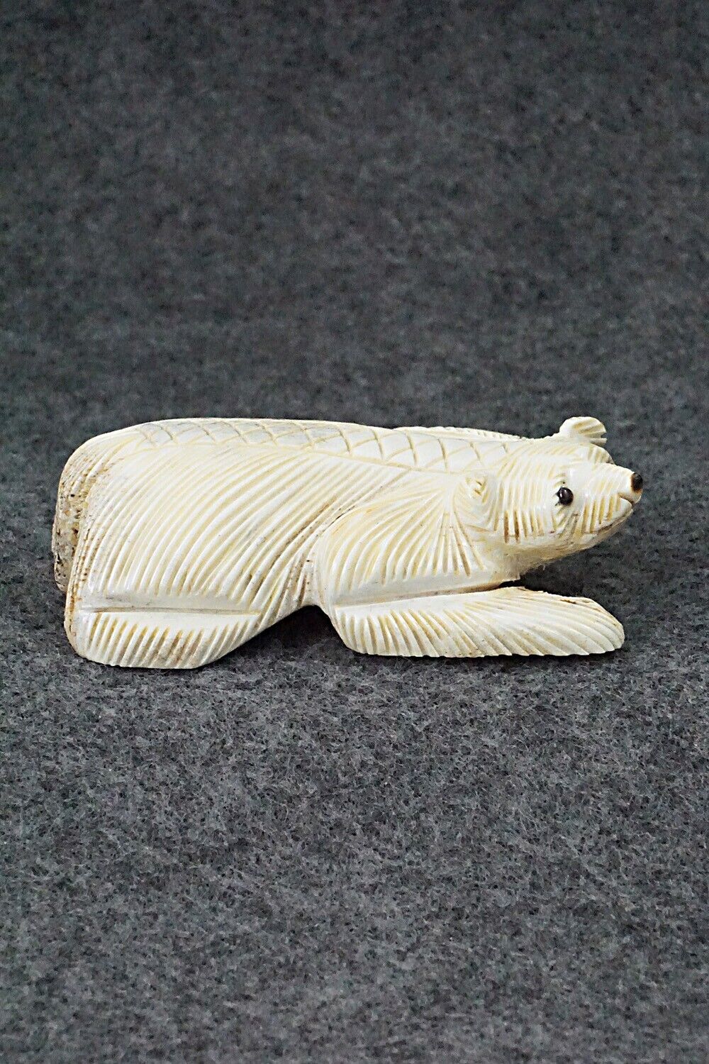 Badger Zuni Fetish Carving - Claudia Peina