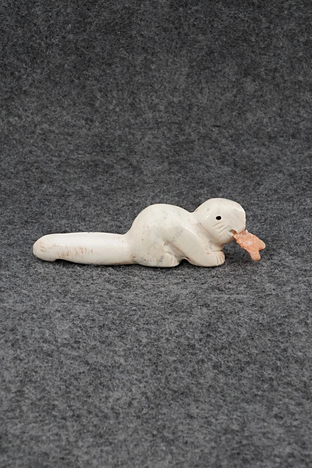 Otter Zuni Fetish Carving - Justin Red Elk