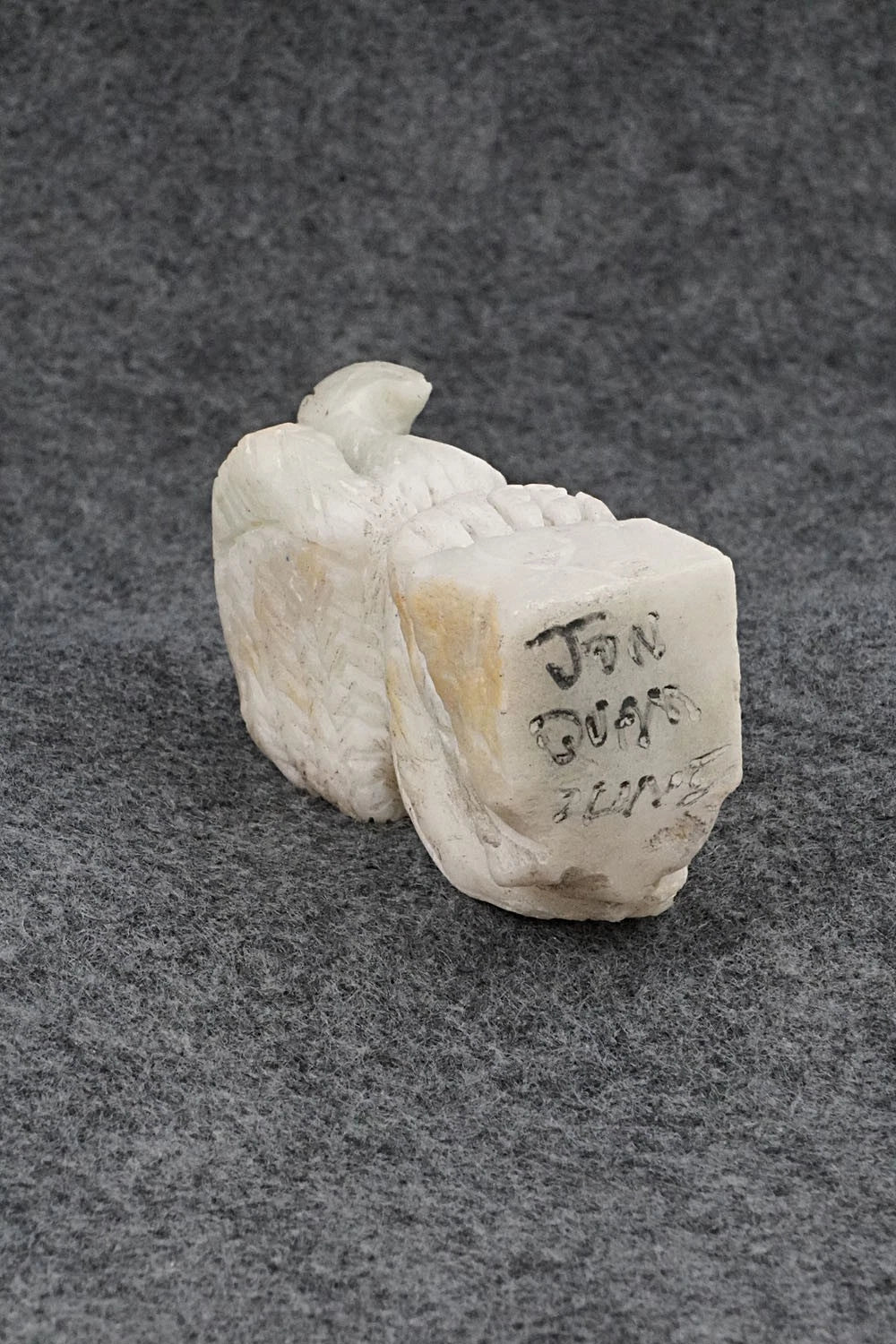 Eagle Zuni Fetish Carving - Jon Quam
