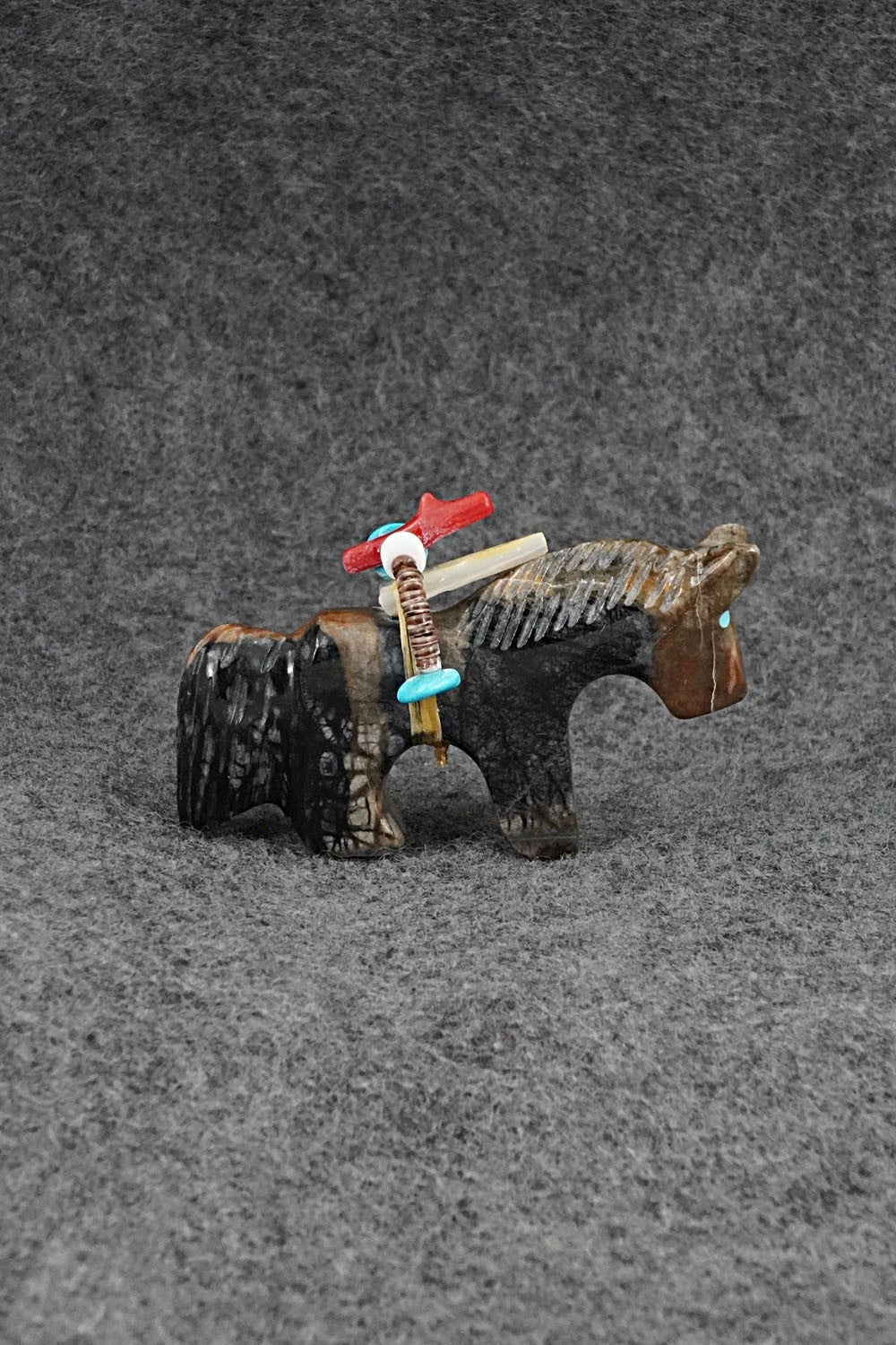 Horse Zuni Fetish Carving - Rodney Laiwakete