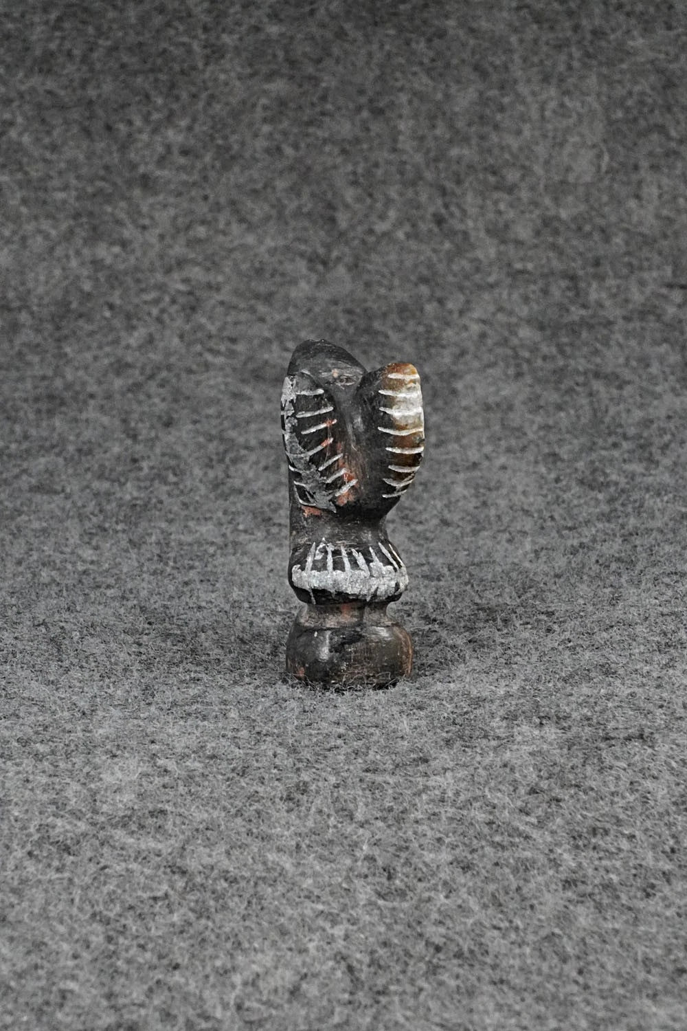 Hummingbird Zuni Fetish Carving - Justin Red Elk