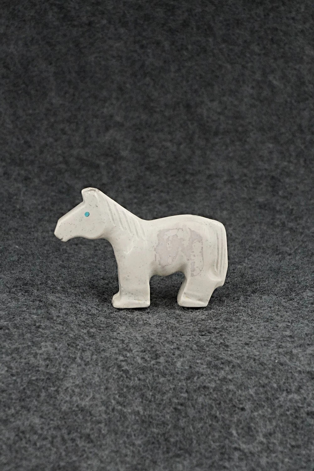 Horse Zuni Fetish Carving - Carol Martin