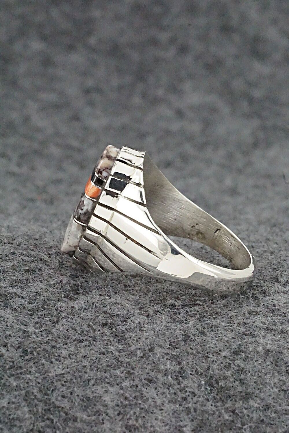 Wild Horse, Spiny Oyster, Onyx & Sterling Silver Ring - Trevor Jack - Size 11.5