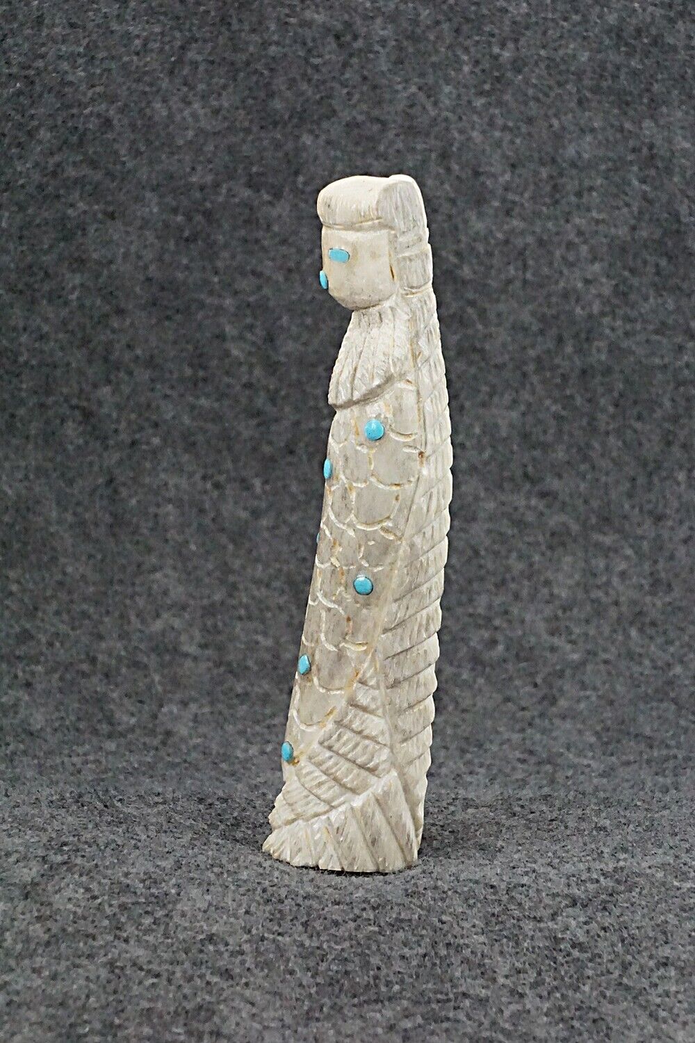 Corn Maiden Zuni Fetish Carving - Garrick Weeka