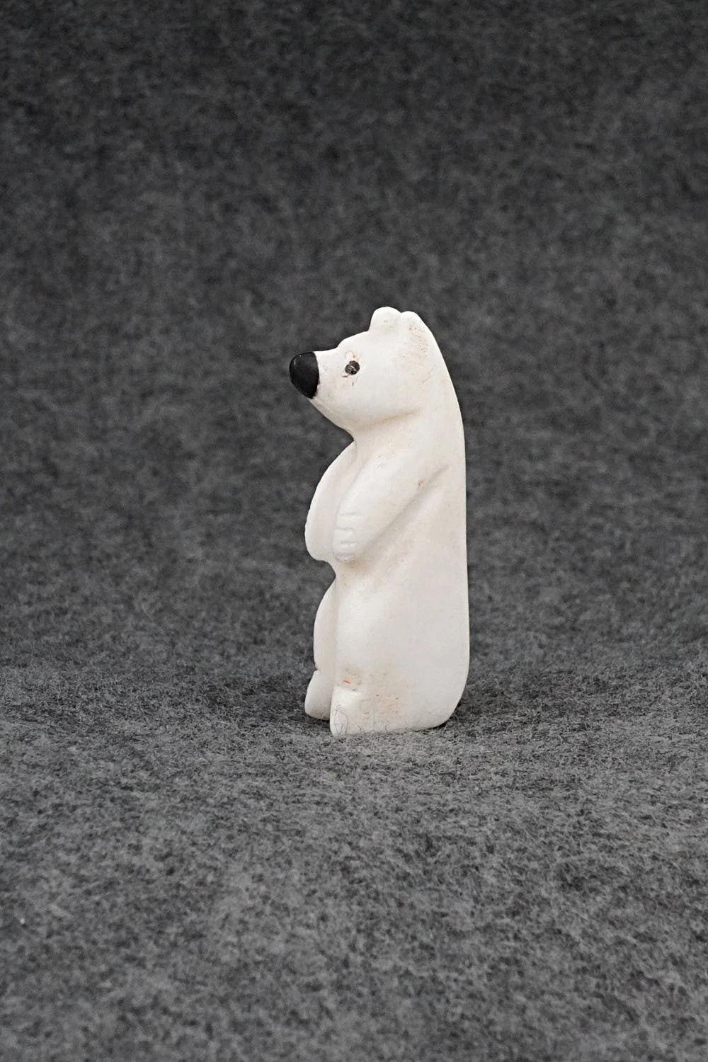 Bear Zuni Fetish Carving - Justin Red Elk