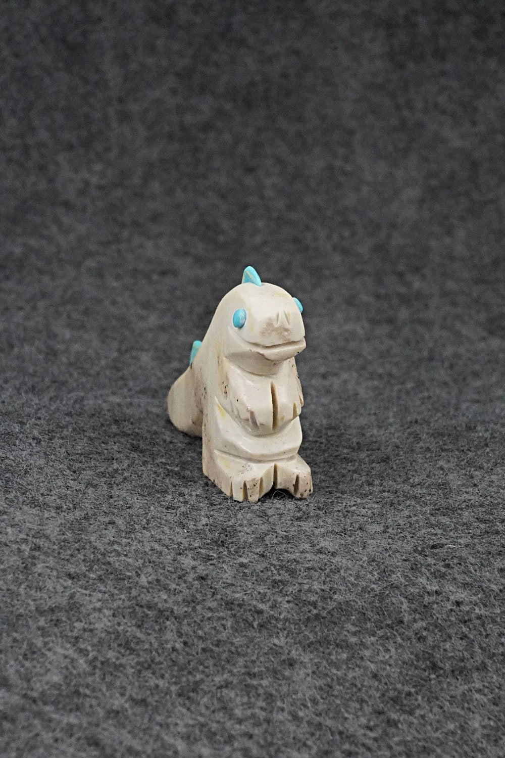 Dinosaur Zuni Fetish Carving - Cody Chavez