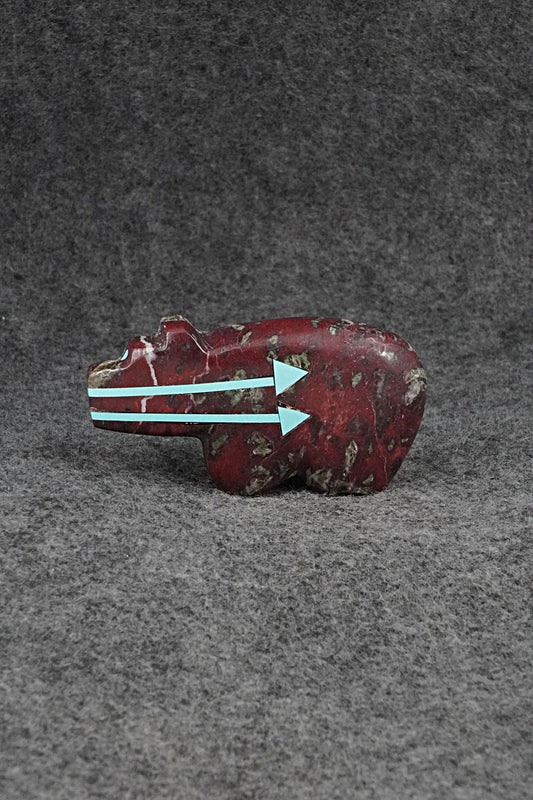 Bear Zuni Fetish Carving - Bernard Laiwakete