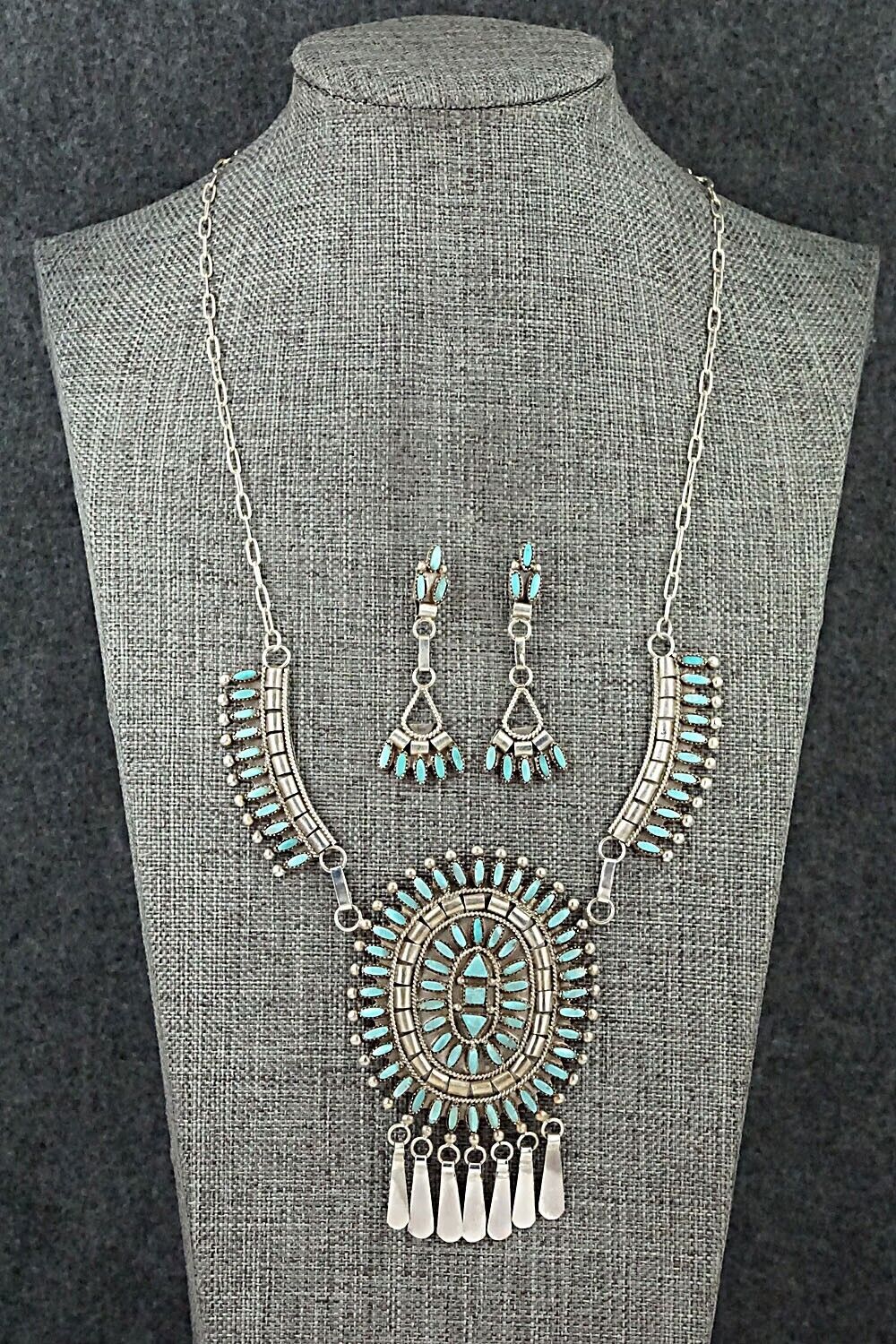 Turquoise & Sterling Silver Necklace and Earrings Set - Evonne Hustito