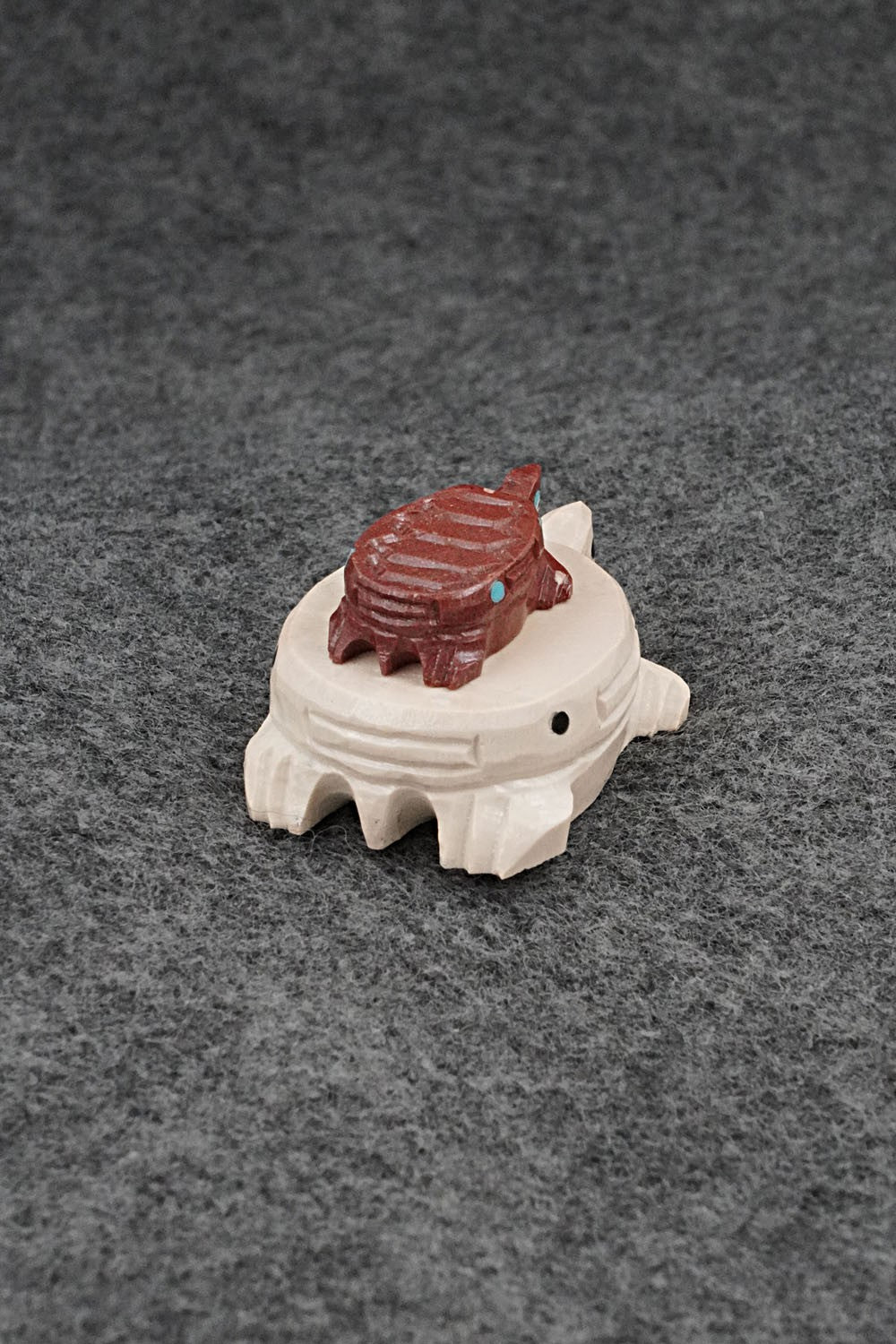 Turtle Zuni Fetish Carving - Jesus Espino