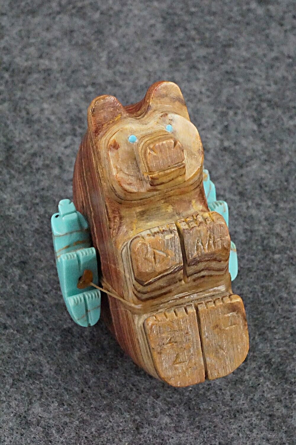 Bear Zuni Fetish Carving - Douglas Martza