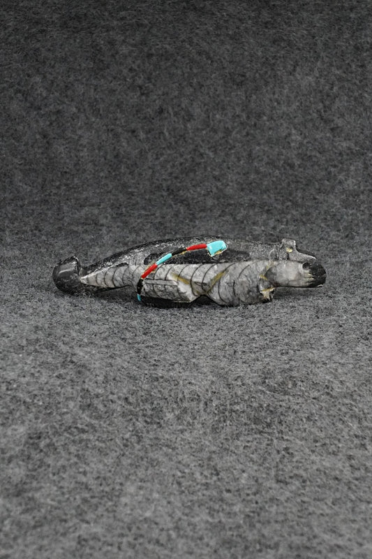 Mountain Lion Zuni Fetish Carving - Danette Laate