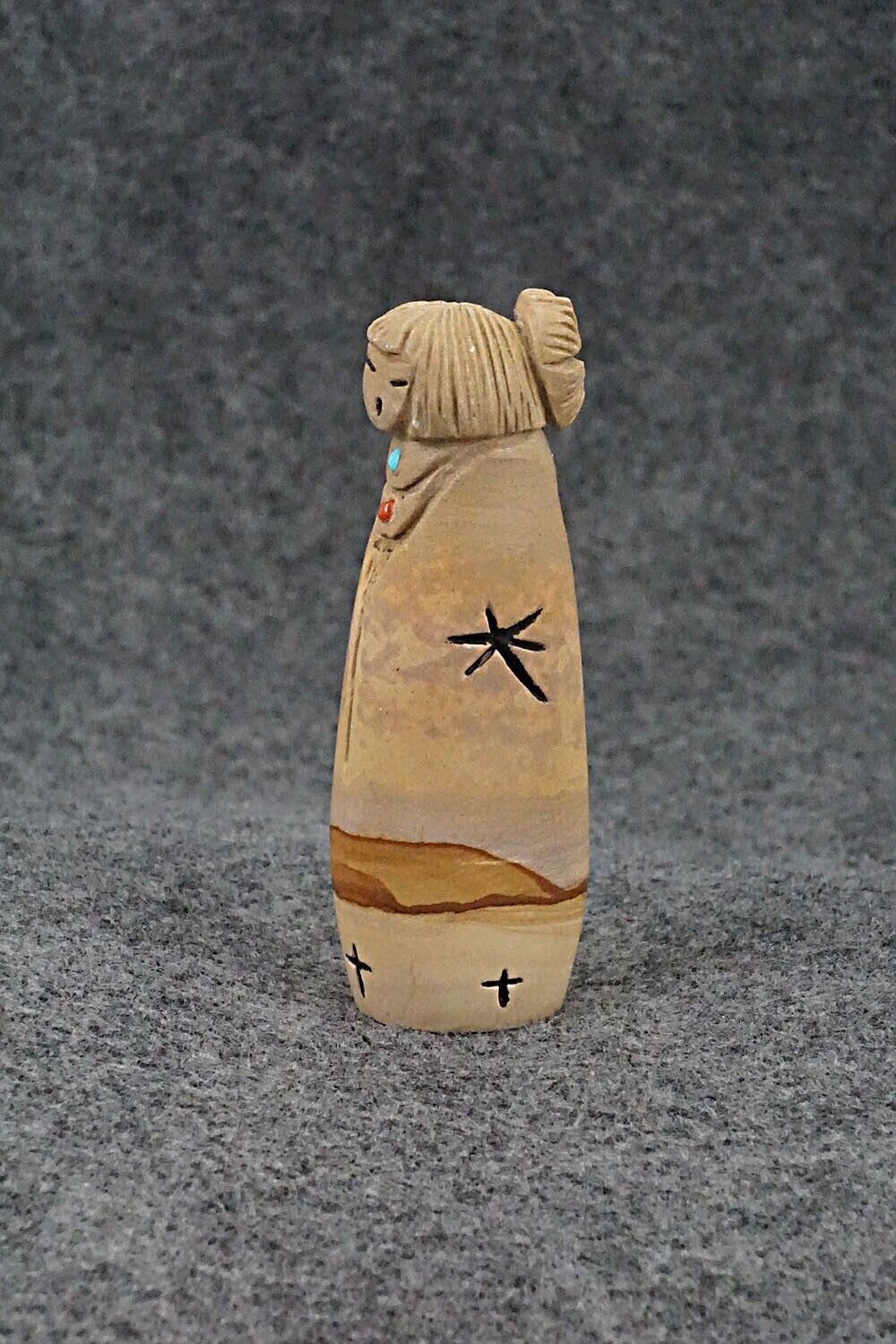 Corn Maiden Zuni Fetish Carving - Sandra Quandelacy