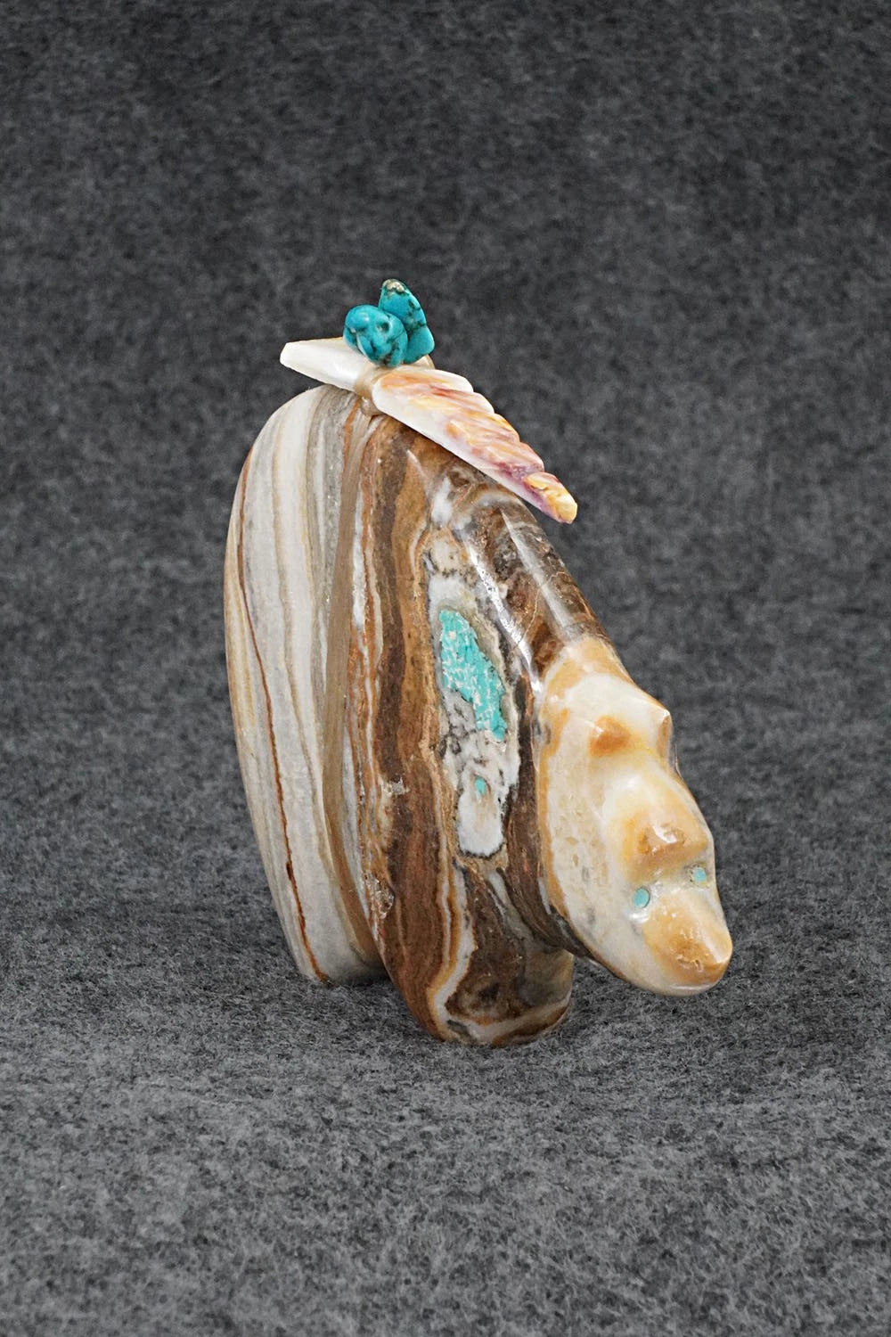 Bear Zuni Fetish Carving - Daphne Quam