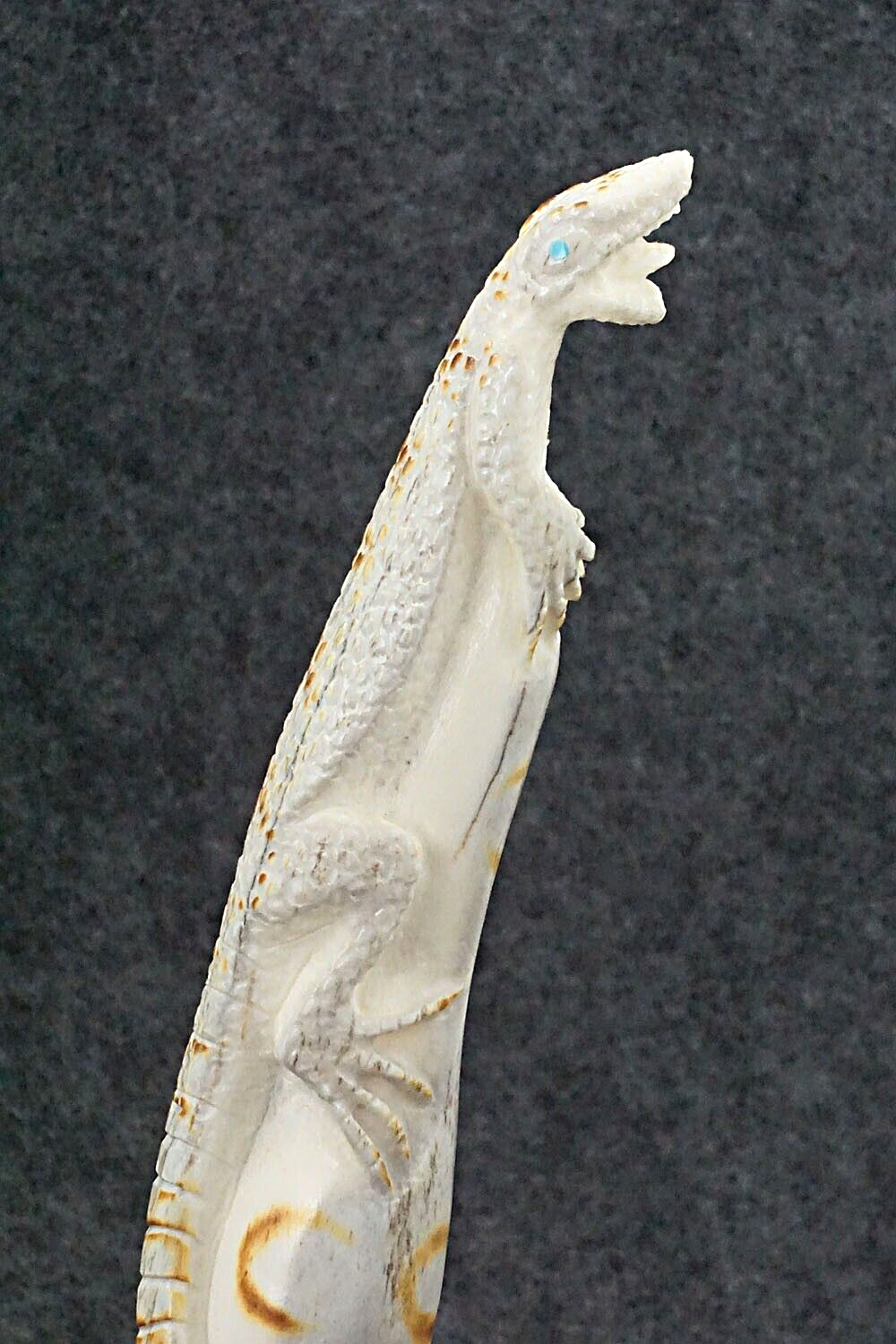 Lizard Zuni Fetish Carving - Maxx Laate