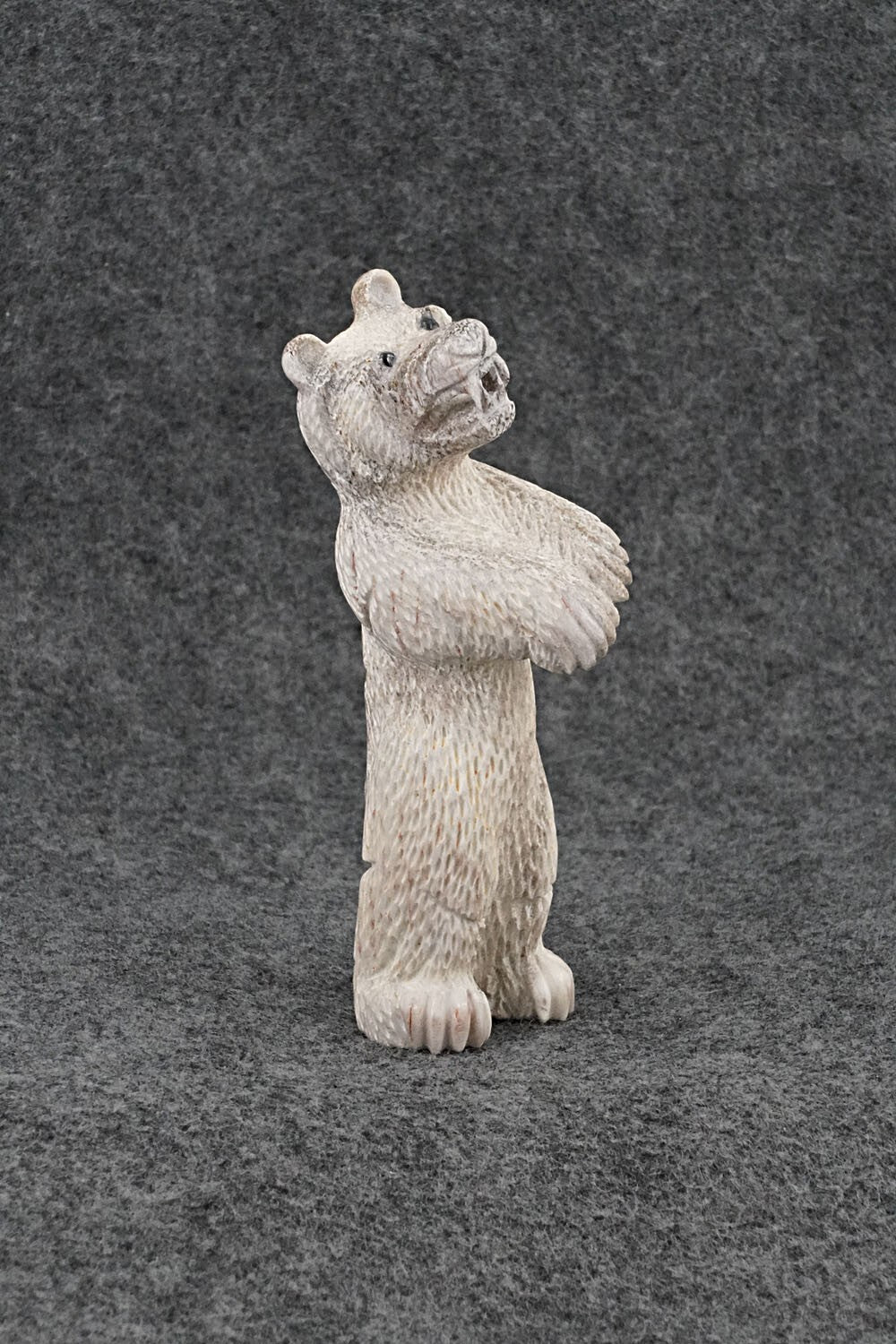 Bear Zuni Fetish Carving - Terrance Panteah