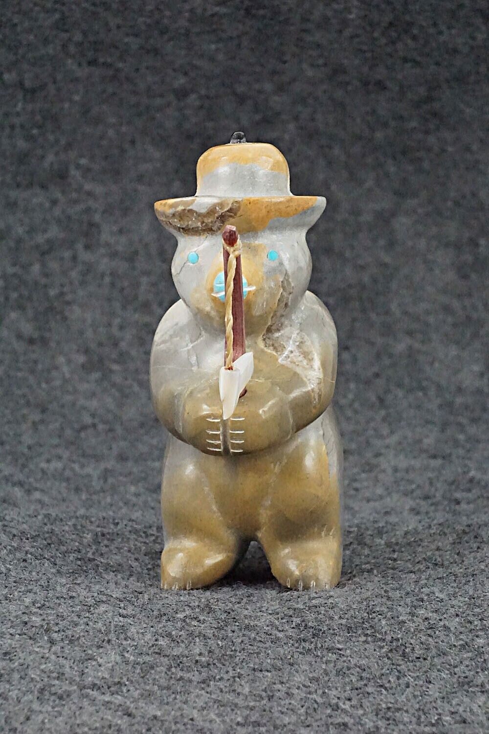 Bear with Fishing Pole Zuni Fetish Carving - Enrike Leekya