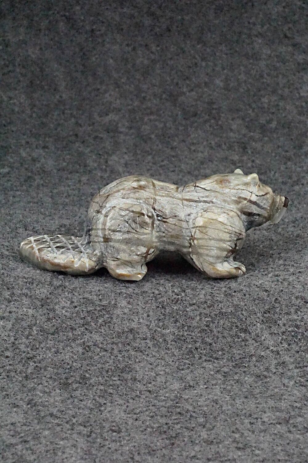 Beaver Zuni Fetish Carving - Freddie Leekya