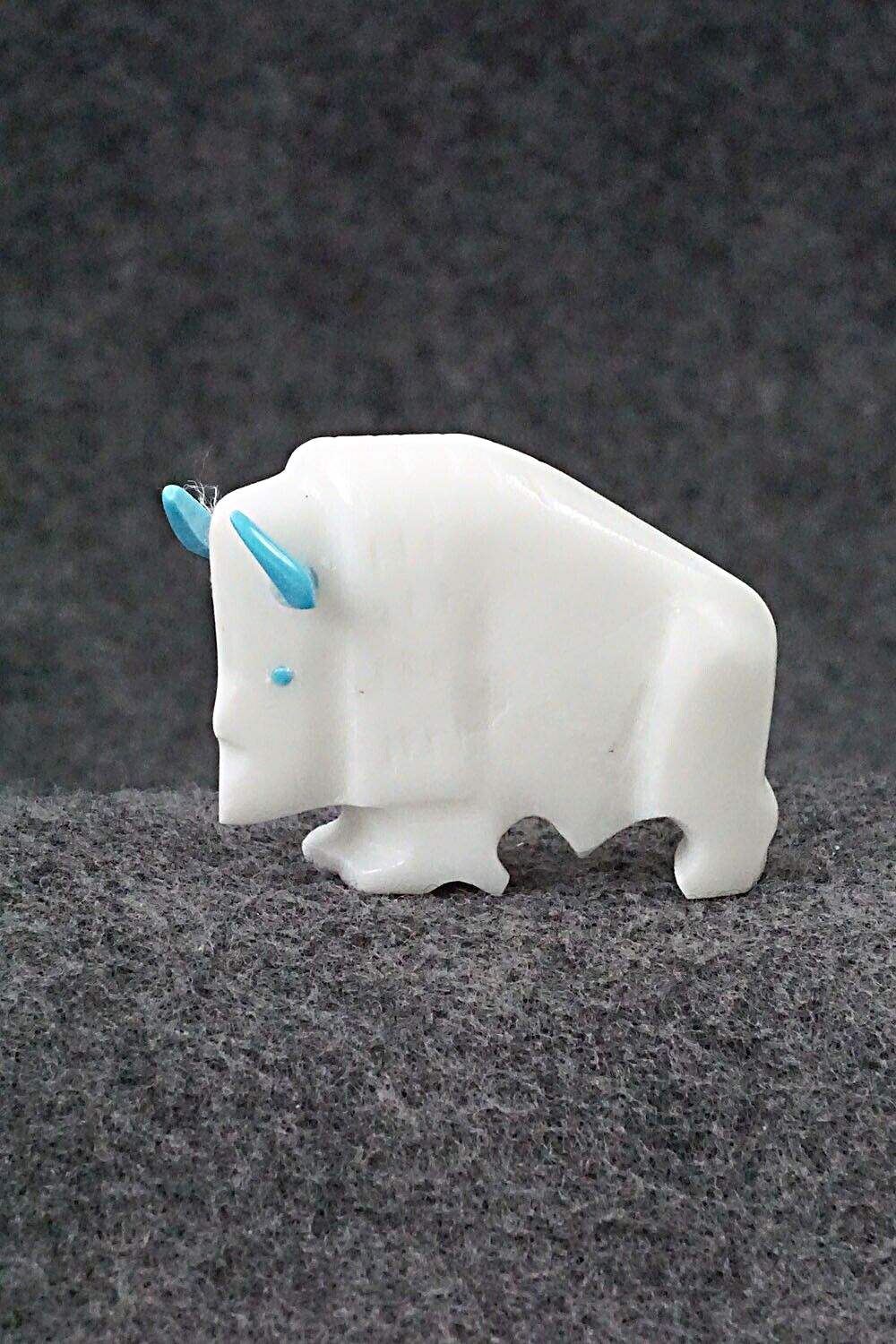 Buffalo Zuni Fetish Carving - Todd Etsate