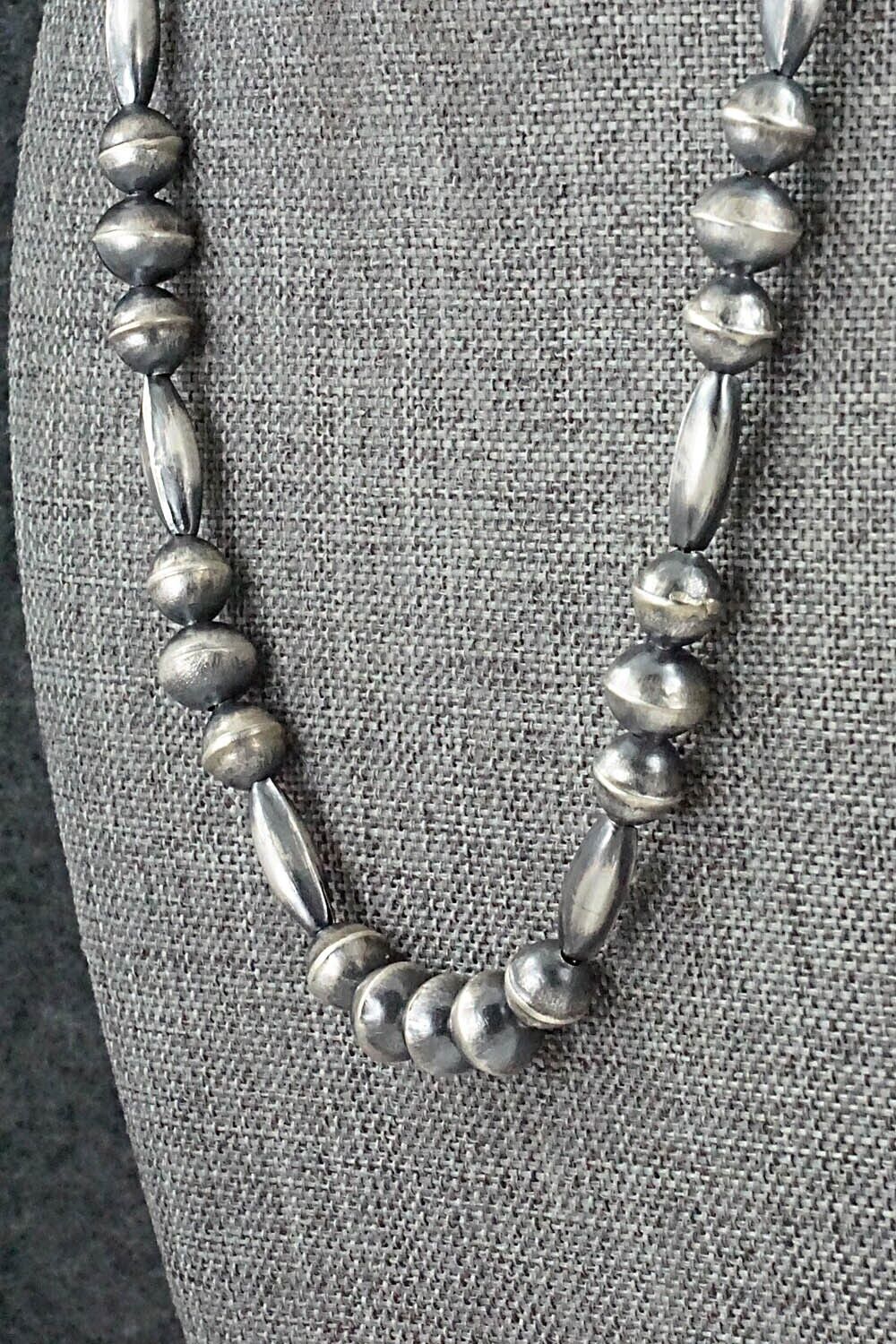 Sterling Silver Navajo Pearl Necklace 18" - Vintage