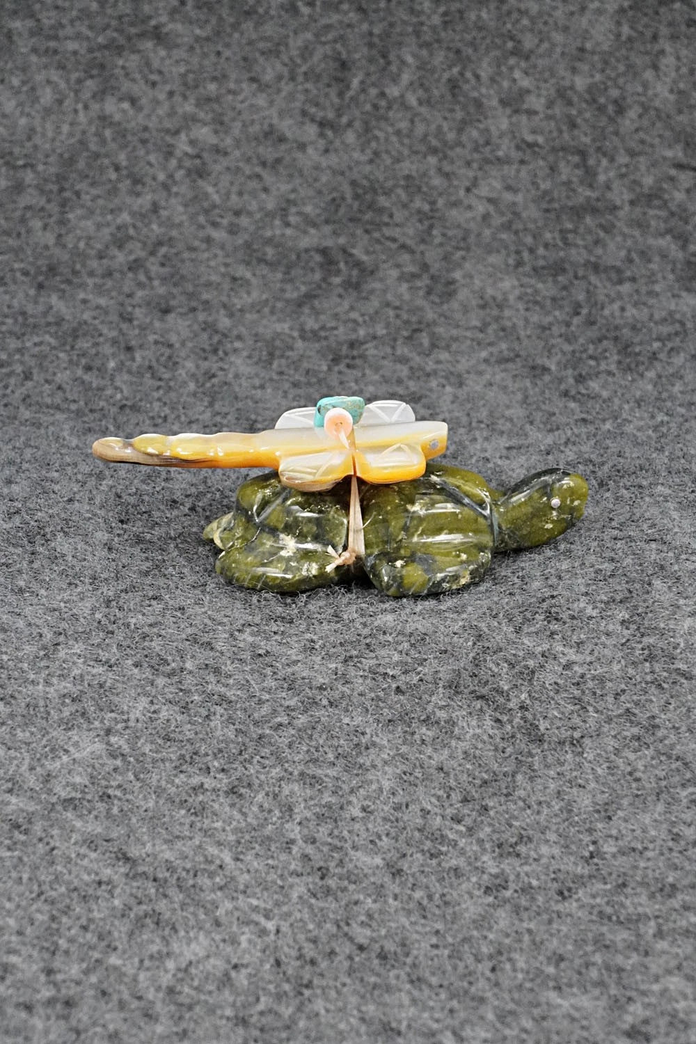 Turtle Zuni Fetish Carving - Daisy Rose Leonard