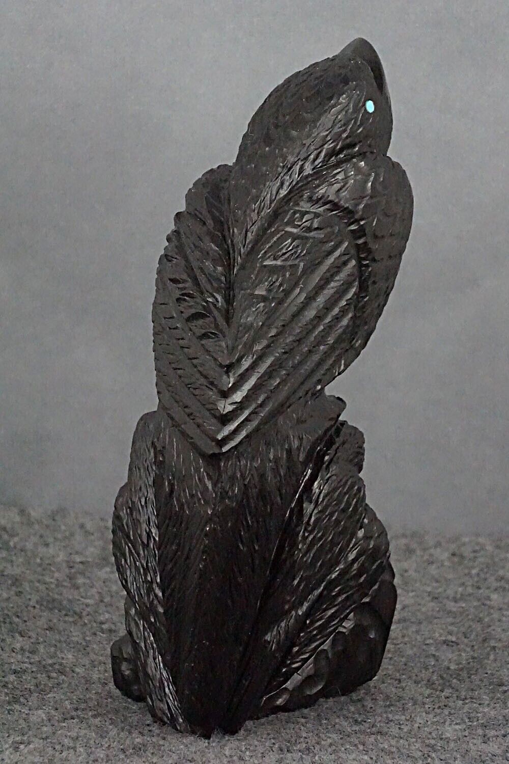 Crows Zuni Fetish Carving - Tony Mackel