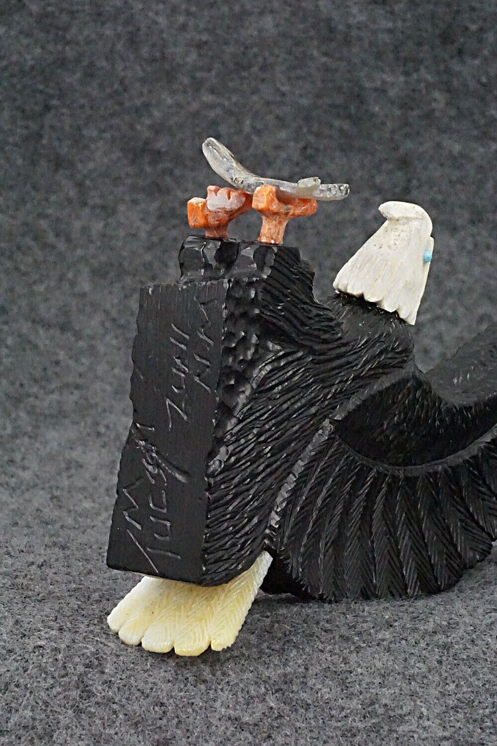 Bald Eagle w/Fish Zuni Fetish Carving - Mike Tucson