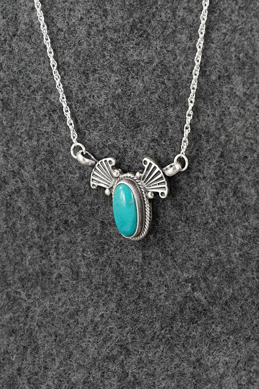 Turquoise & Sterling Silver Necklace - Verley Betone
