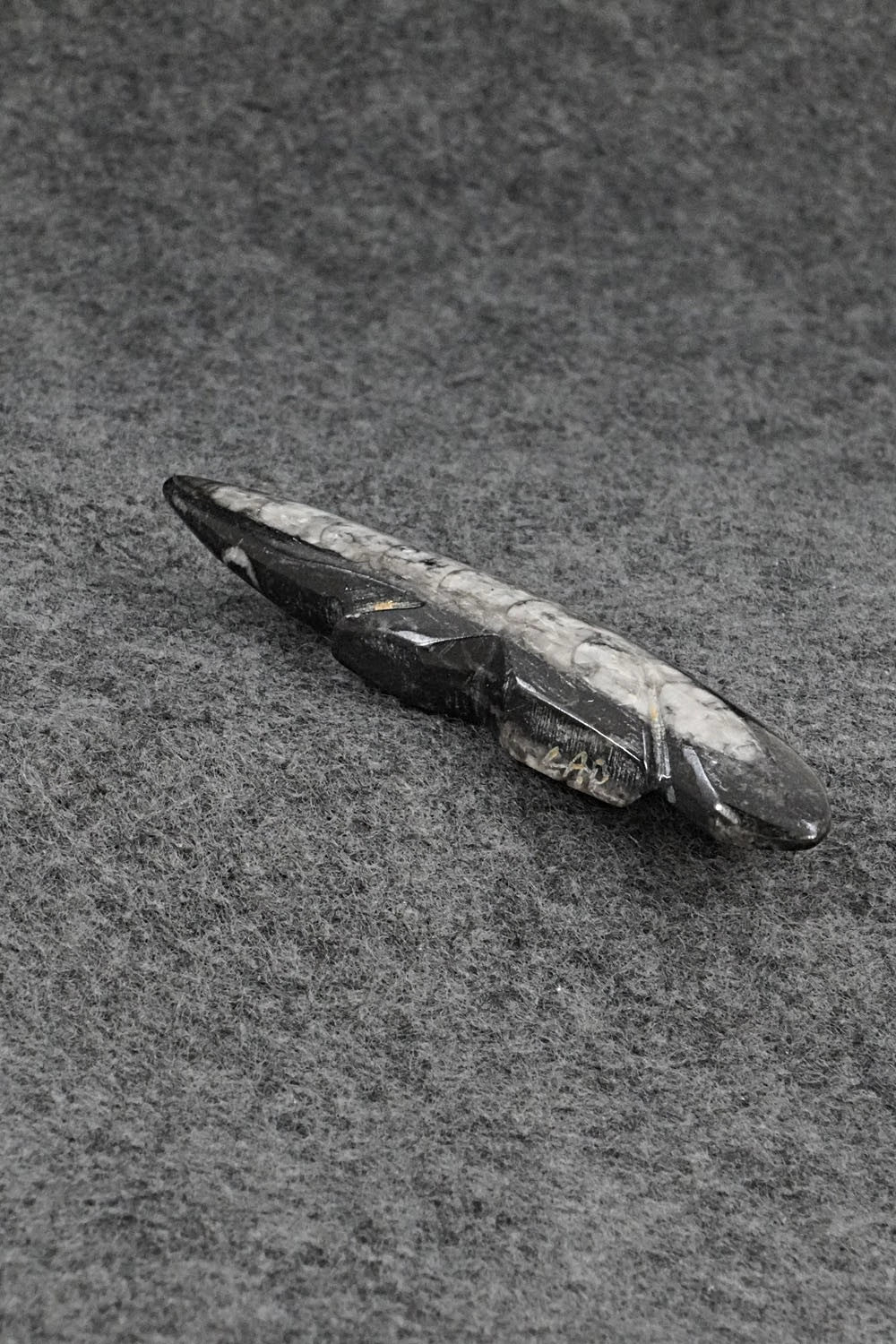 Wolf Zuni Fetish Carving - Abby Quam Panteah
