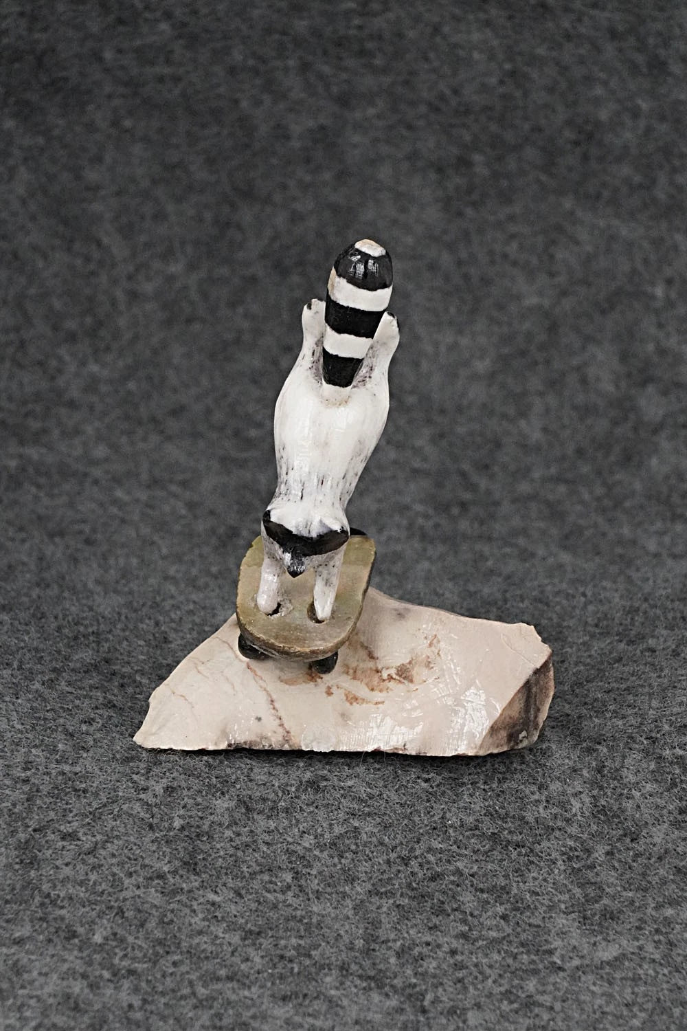 Raccoon Zuni Fetish Carving - Ruben Najara