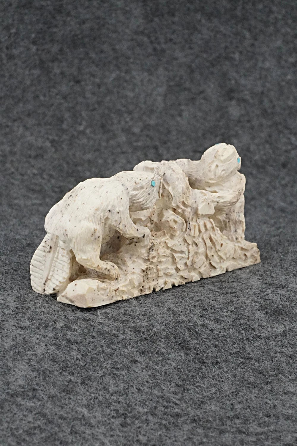 Beaver Zuni Fetish Carving - Adrian Cachini