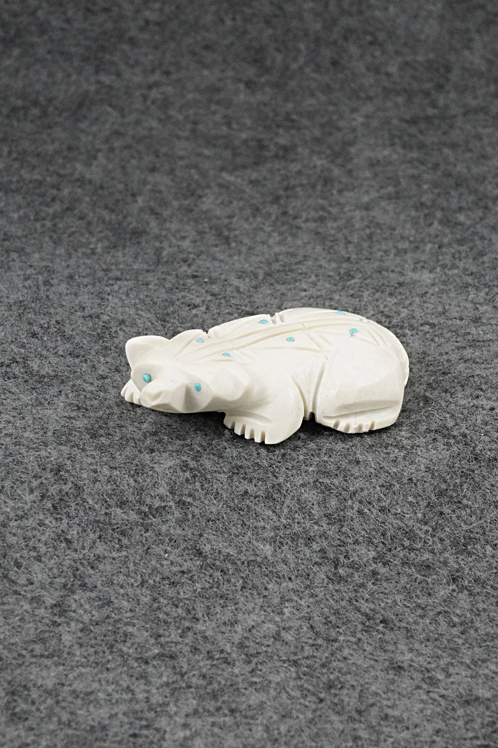 Badger Zuni Fetish Carving - Adrian Cachini