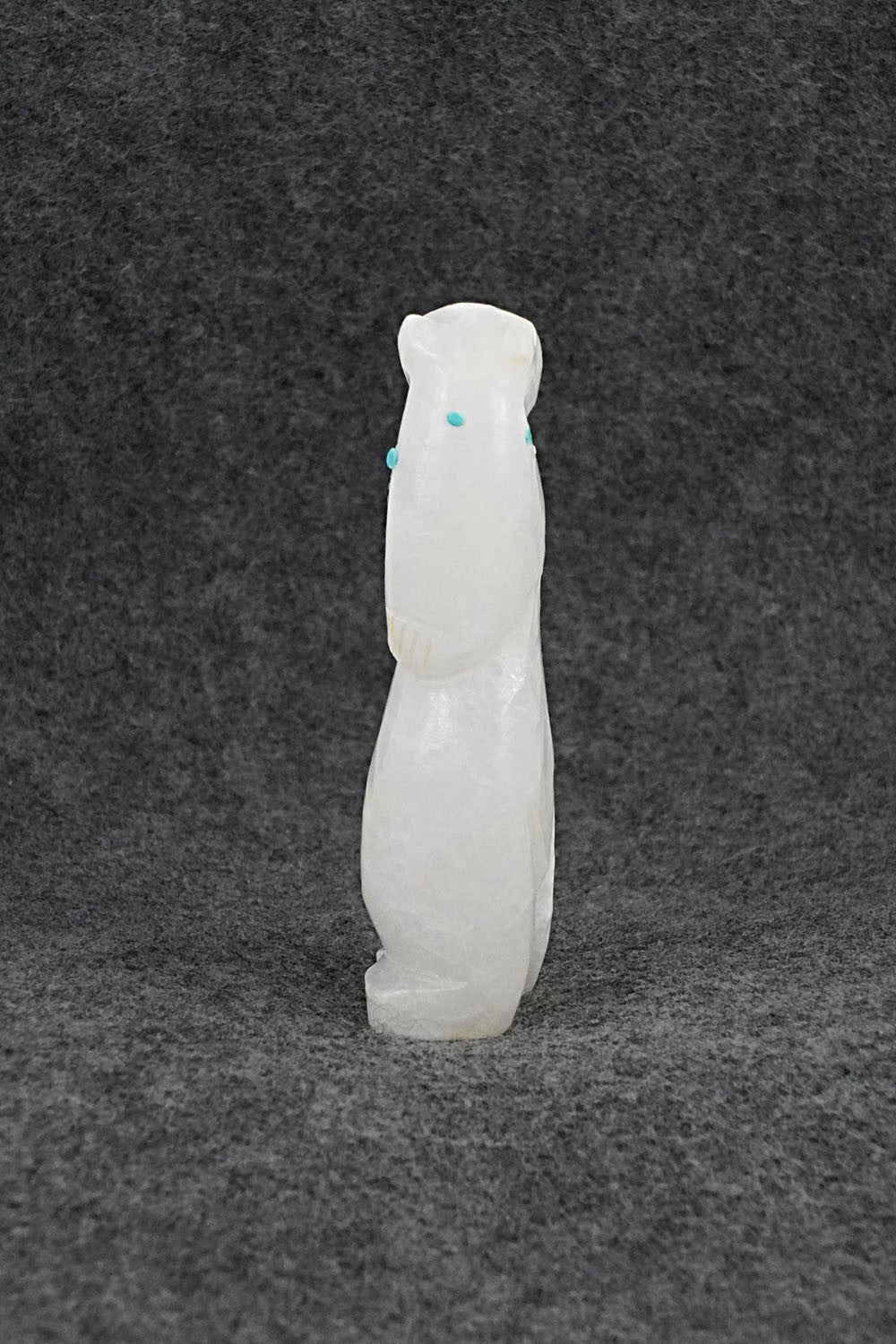 Bear Zuni Fetish Carving - Dannette Laate